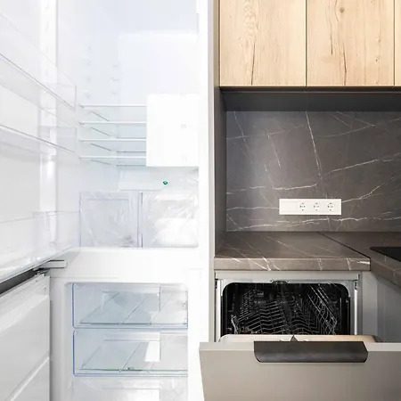 Apartment Cohost I 2bd Family Witerrace